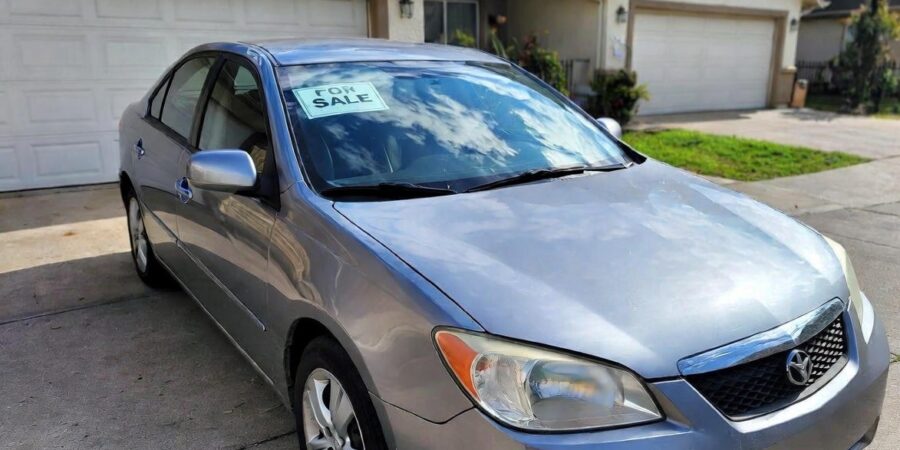 راهنمای کامل فروش خودرو کارکرده بدون واسطه | ۱۴ نکته طلایی برای فروش سریع و معاملهای مطمئن در ۱۴۰۴ فروش سریع خودرو