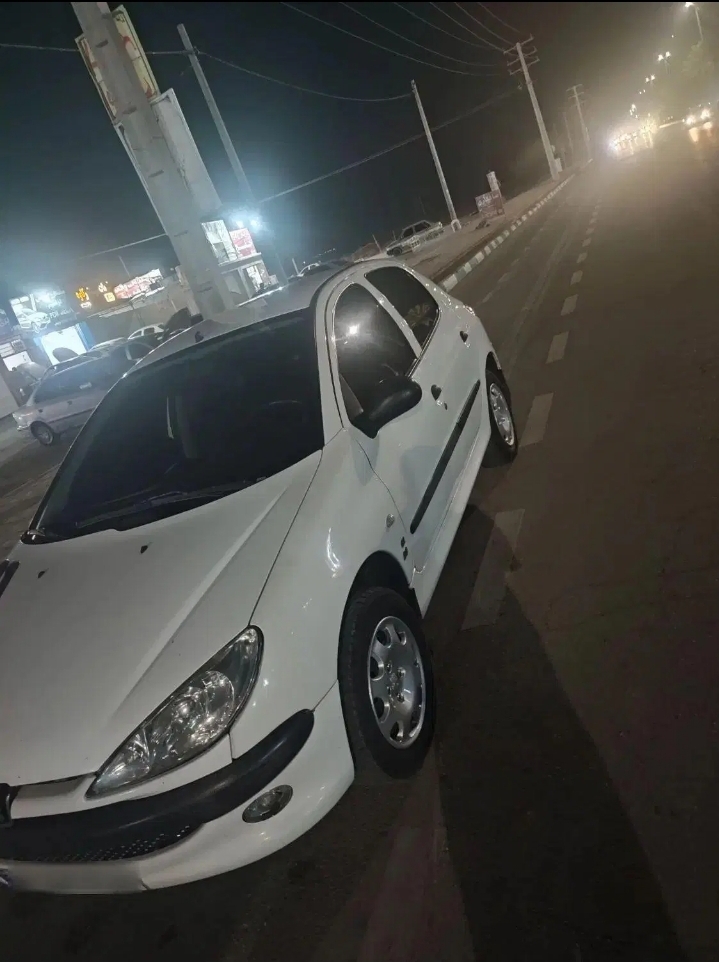 ۲۰۶تیپ ۳مدل۹۸