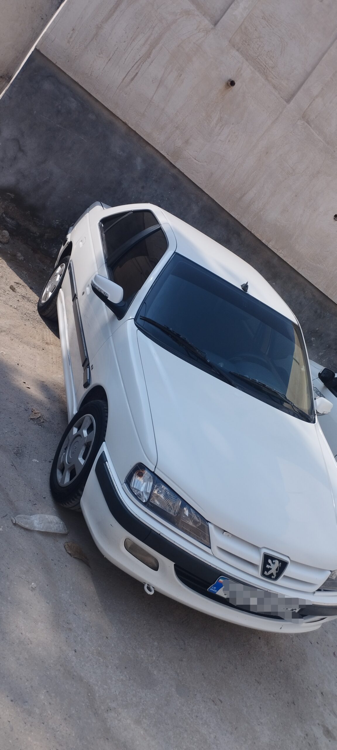 پارس t5مدل ۹۸ اتاق تعویض